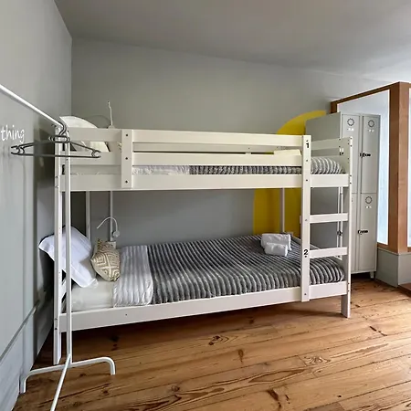 A Beira أفيرو