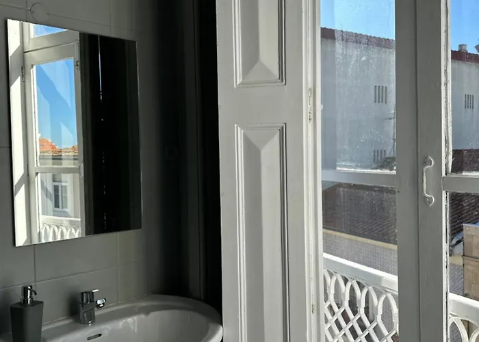 A Beira * אבאירו