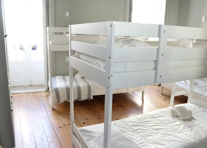 A Beira אכסניה *